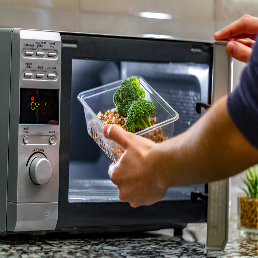 What plastic Cannot be microwaved