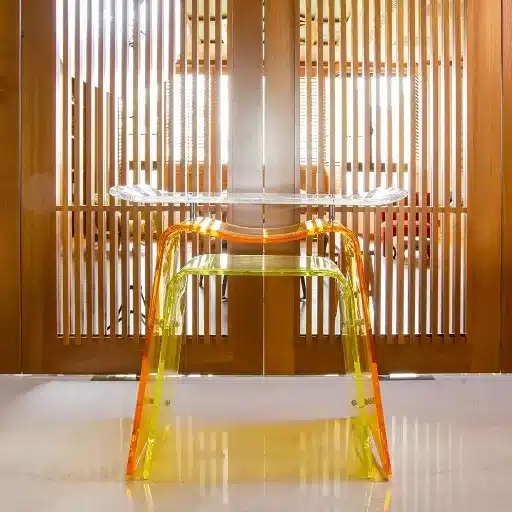 Acrylic Sheets and Their Applications