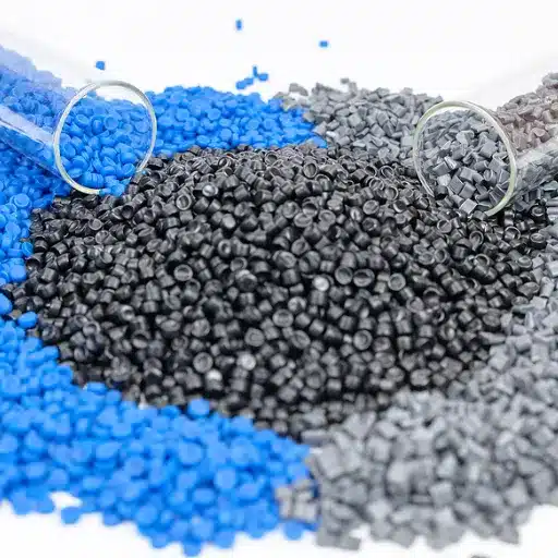 Injection Molding and Its Relationship With Polycarbonate Pellets